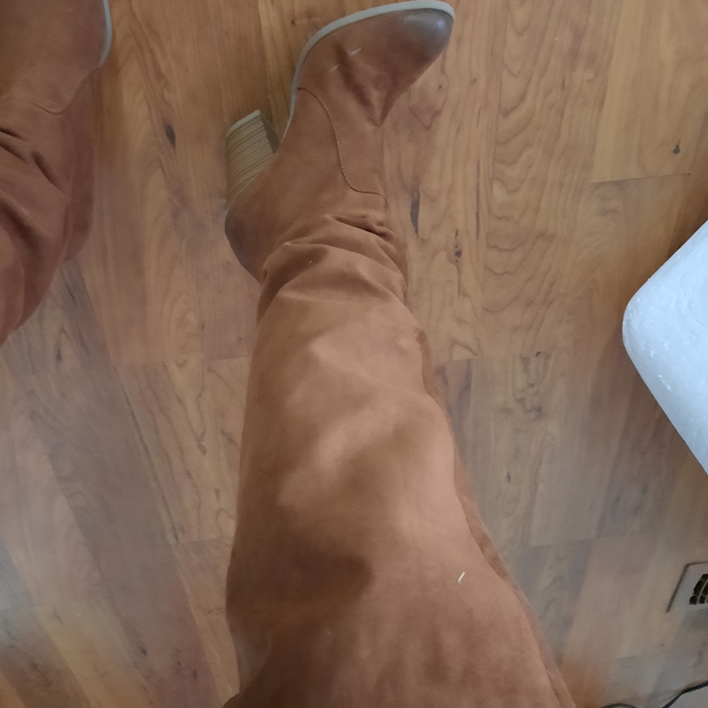 Justfab Boots over knee distressed boots - Picture 7 of 10